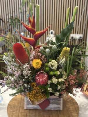 Bitolia Flower Boutique | Midnight Romance