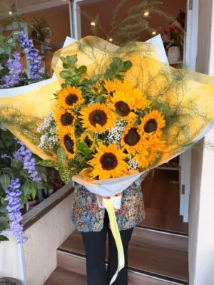 Sun Kissed | Bitolia Flower Boutique